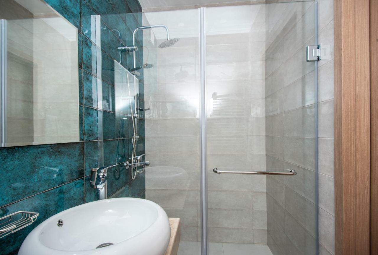 Tonusi Luxe Hotel In The Historic City Center تبليسي المظهر الخارجي الصورة