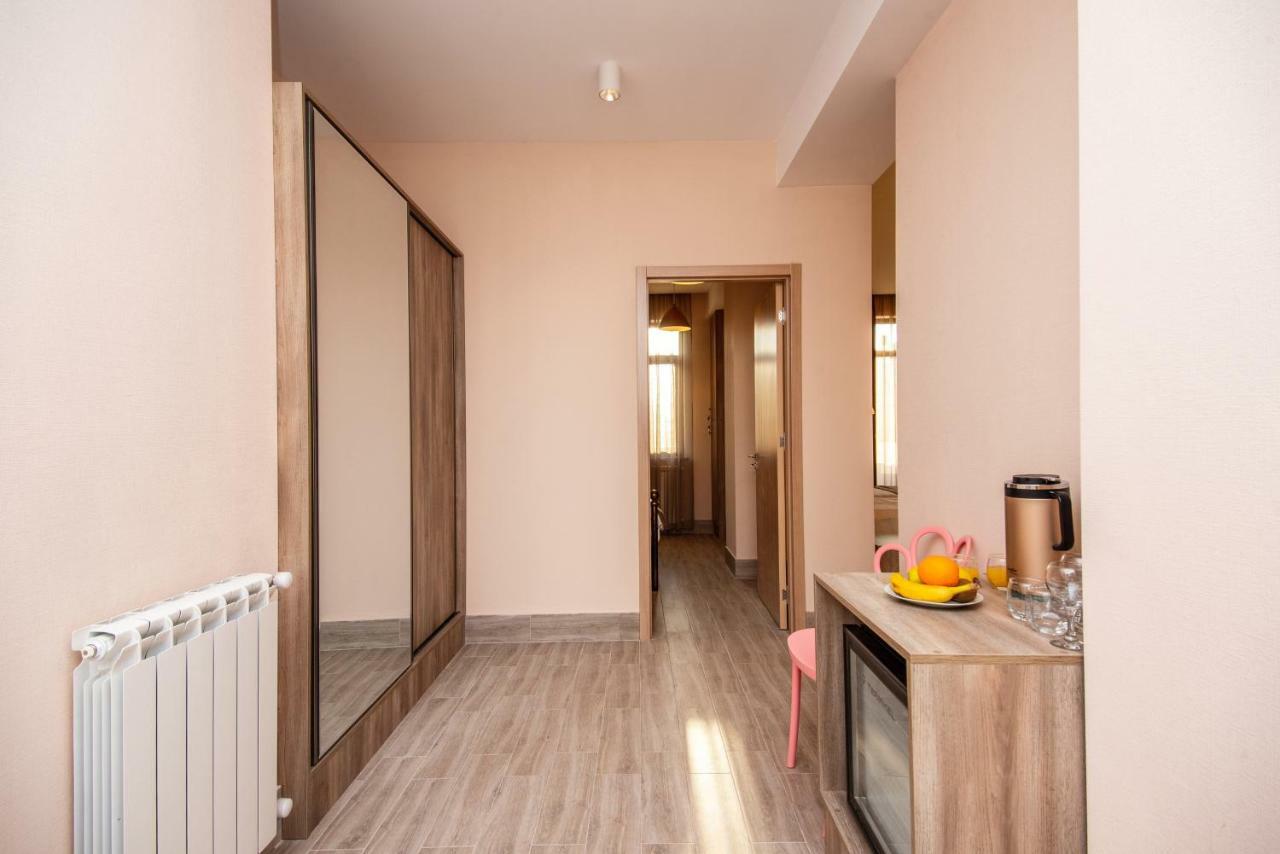 Tonusi Luxe Hotel In The Historic City Center تبليسي المظهر الخارجي الصورة